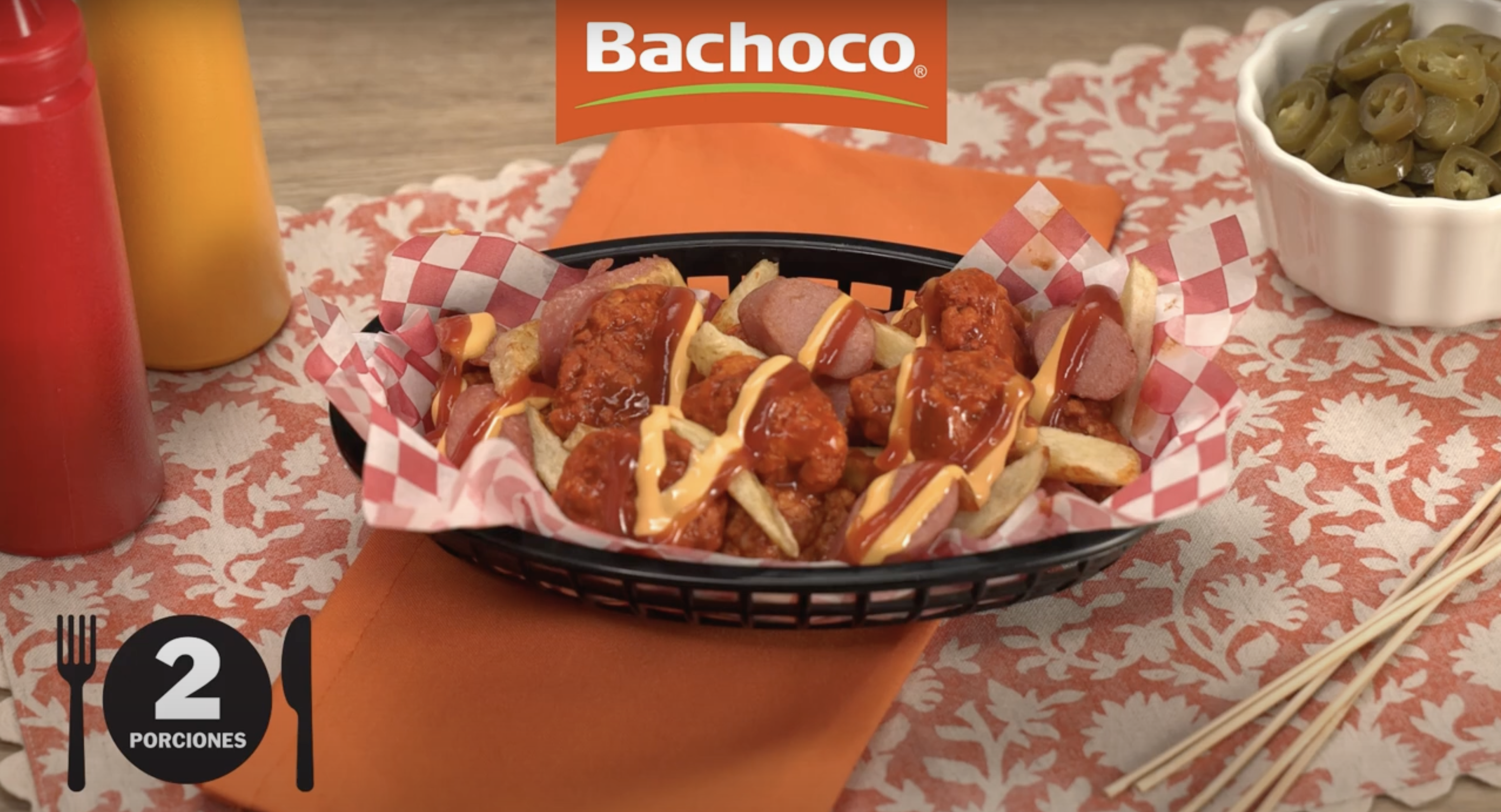 Receta Salchipapa con Boneless Valentina Bachoco®